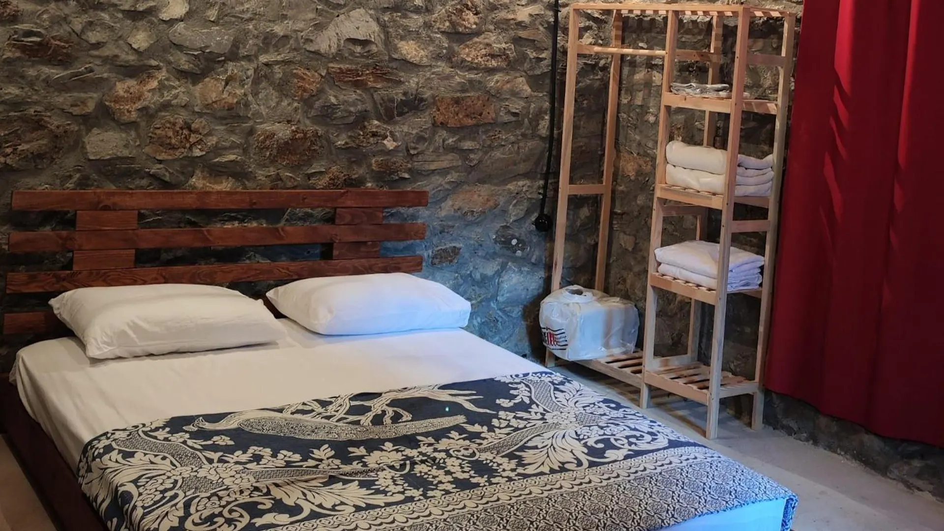 Chalet Togo Iztuzu Stonehouse-4 Villa Bogazagzi